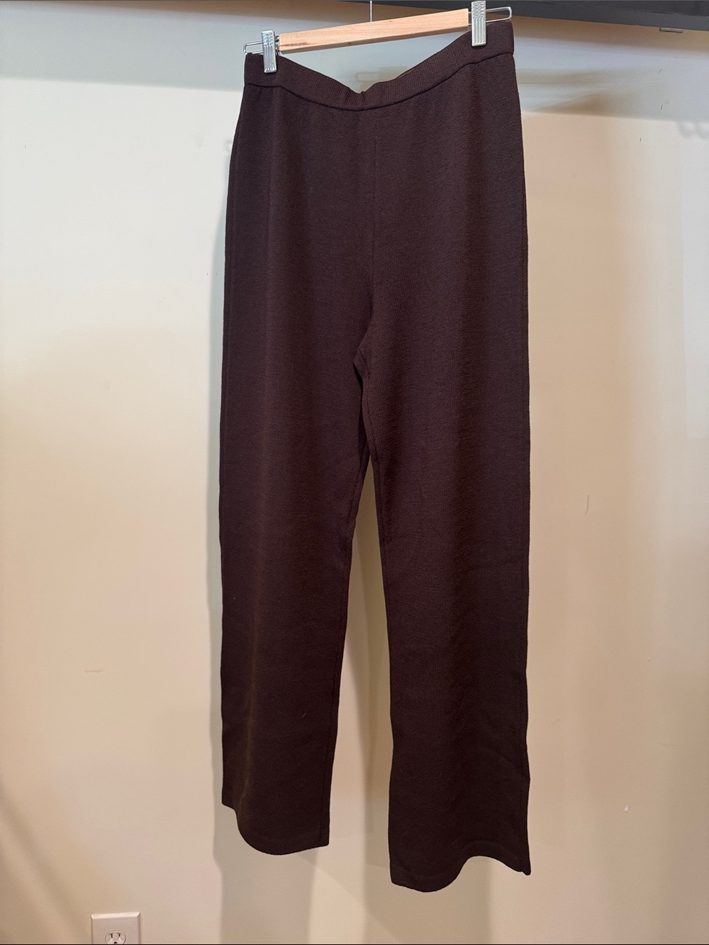 St. John Brown Knit Pants with Branded Waist Label